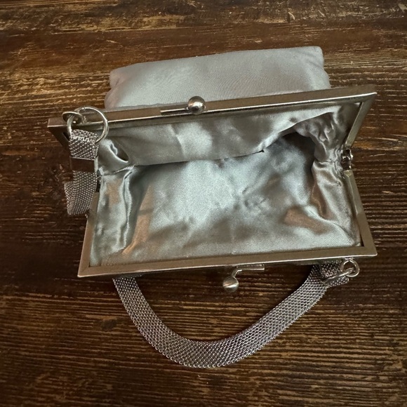 Vintage Beaded Evening bag/grey Satin by Jeanne Lottie - Picture 6 of 9